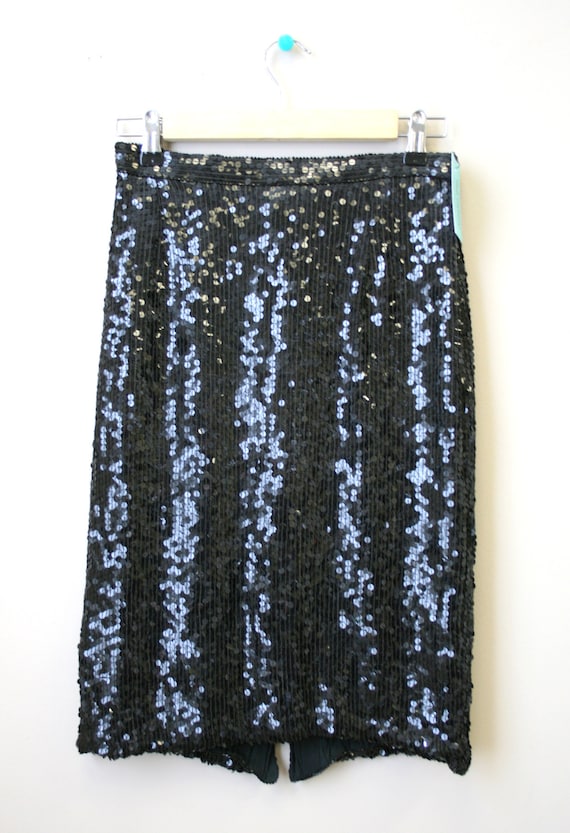 1980s Scarlet Rage Black Sequin Pencil Skirt - image 2