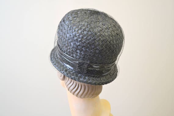 1960s Black Straw Bubble Hat - image 4