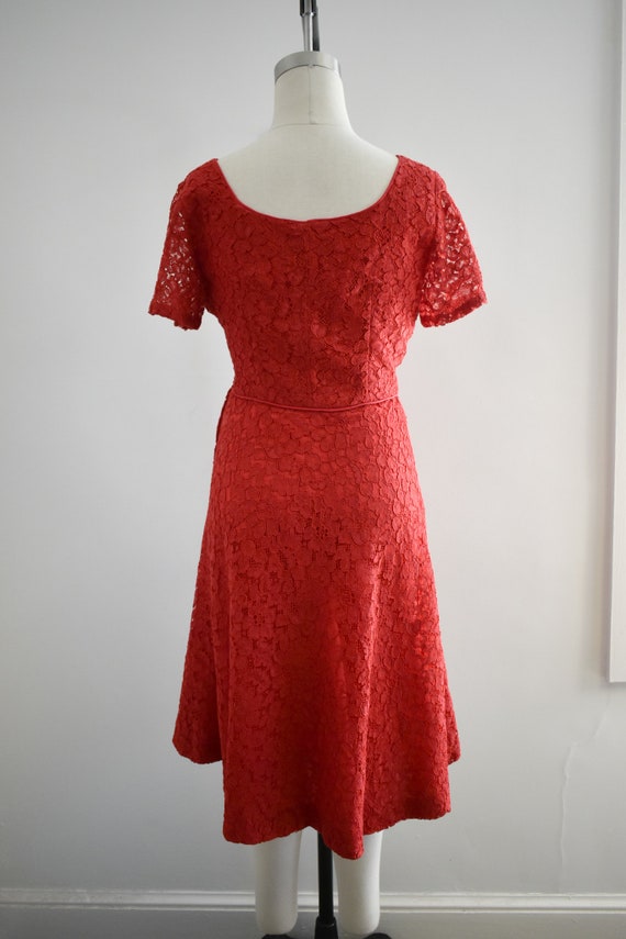 1950s Red Lace Dress - image 5