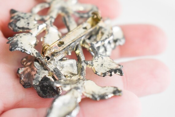 1940s/50s Flower Brooch - image 5