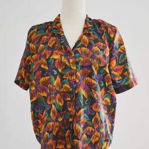 1980s Floral Print Blouse