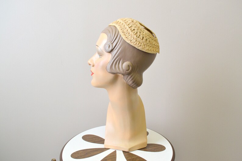 1930s Cream Straw Juliet Cap image 2