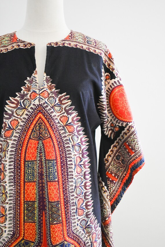 1970s Black Dashiki Caftan - image 2