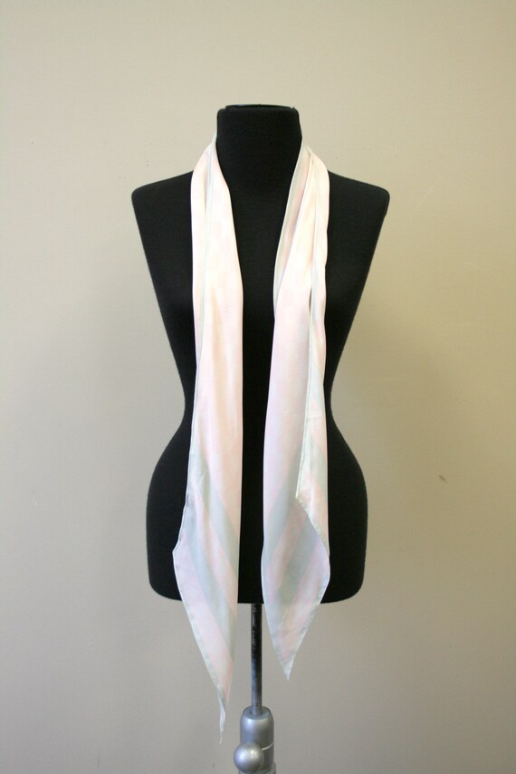 1980s Evan-Picone Pink and Gray Silk Skinny Scarf - image 3