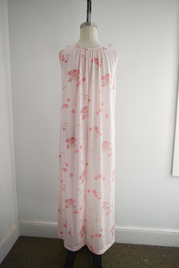 1960s Long Pink Floral Night Gown - image 5