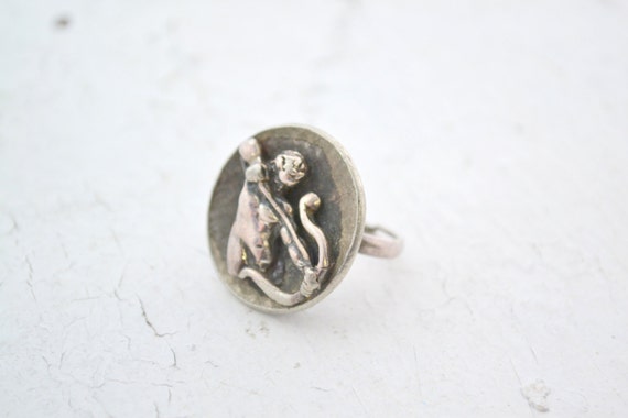 1970s Tortolani Sagittarius Zodiac Ring