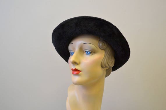 1960s Emme Boutique Black Fur Felt Hat - image 4