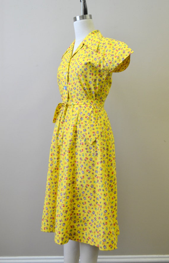 1940s Dutch Print Cotton Shirtwaist Dress - image 6