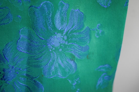 1950s/60s Blue and Green Floral Brocade Two Piece… - image 9