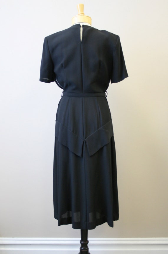 1940s Black Horizontal Pleats Dress - image 5