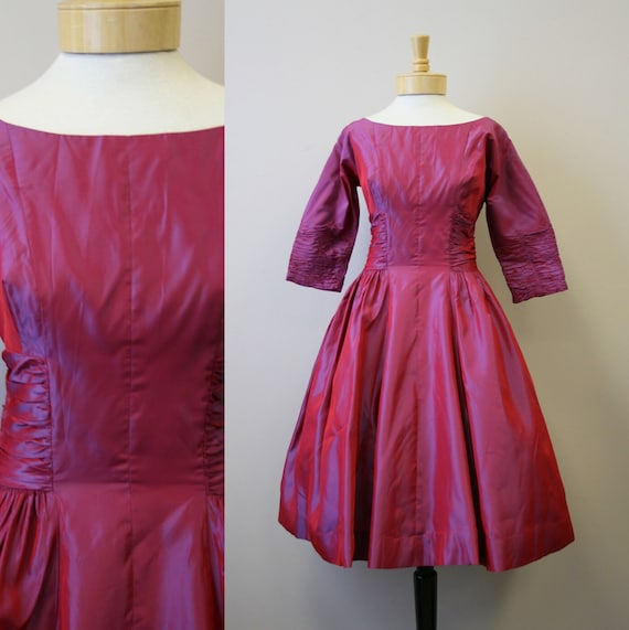 1950s Iridescent Purple Taffeta Dress - image 1