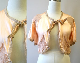 1930s Miss New Yorker Coral Silk and Lace Bed Jacket
