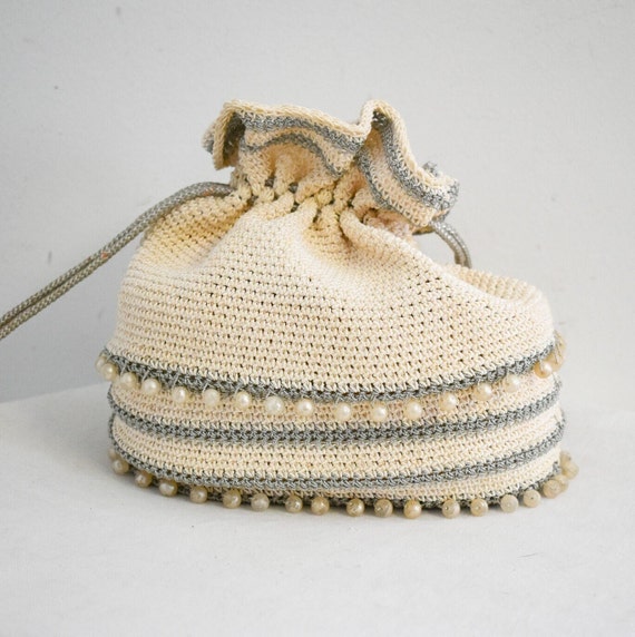 1950s Cream and Silver Crochet Purse with Faux Pe… - image 1