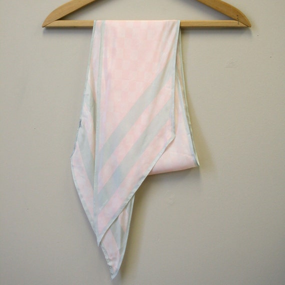 1980s Evan-Picone Pink and Gray Silk Skinny Scarf - image 1