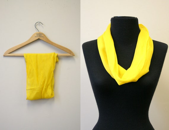 1960s Yellow Chiffon Cowl Scarf - image 2