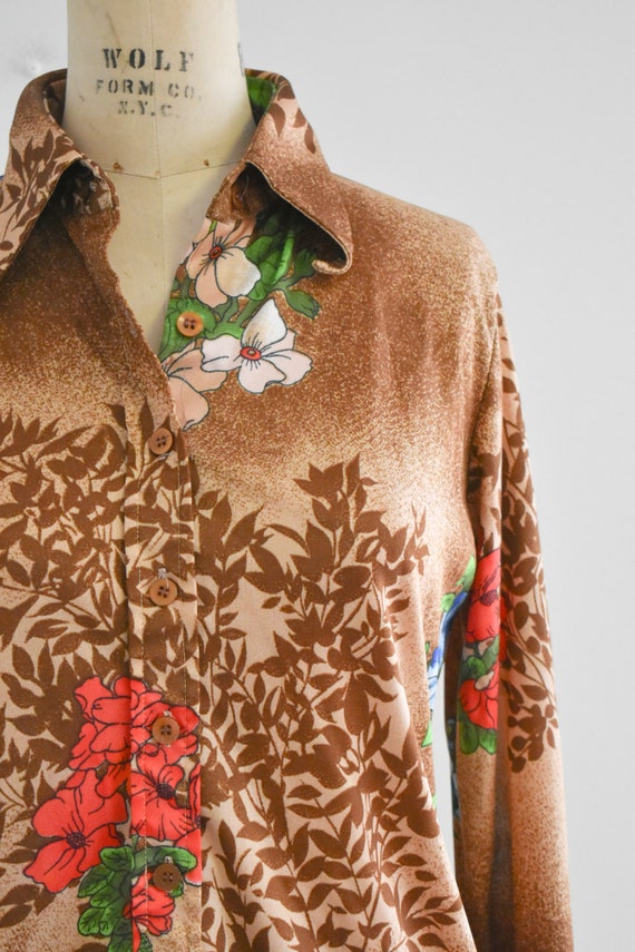 1970s Brown Floral Polyester Knit Blouse - image 3