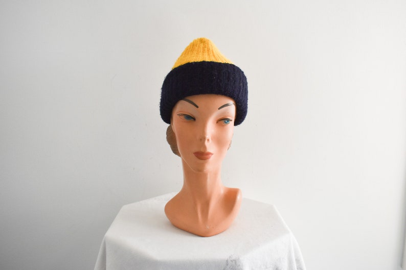 1970s Yellow and Navy Beanie image 2