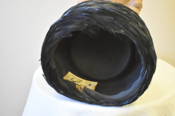 1960s Leon Lustrous Black Feather Pillbox Hat - image 6