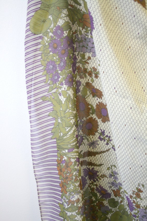 1980s ERRE Chiffon Floral Scarf - image 8