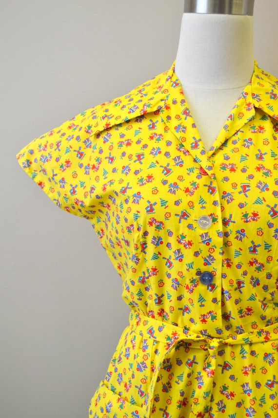 1940s Dutch Print Cotton Shirtwaist Dress - image 2