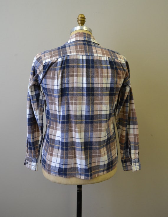 1980s Brown Plaid Flannel Shirt - image 5