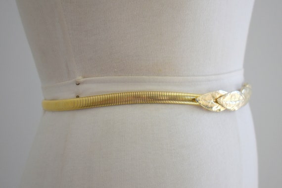 1980s Mimi Di N Gold Leaf Elastic Coil Belt - image 5