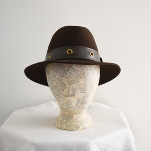 1960s/70s Brown Wool Felt Fedora with Grommets image 3