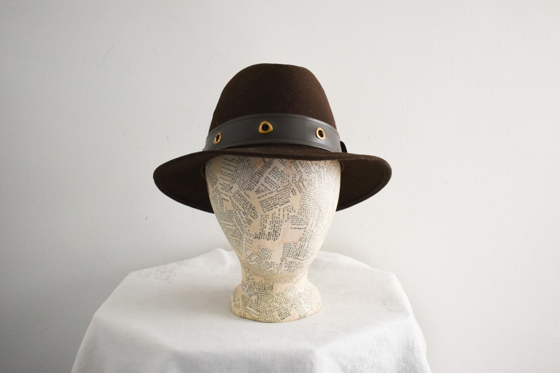 1960s/70s Brown Wool Felt Fedora with Grommets image 3