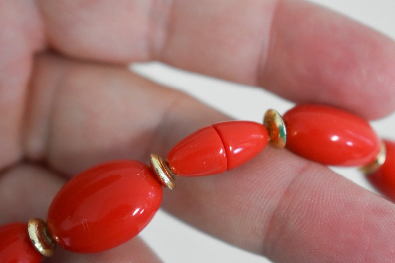 Vintage Red Plastic Graduated Bead Necklace image 5