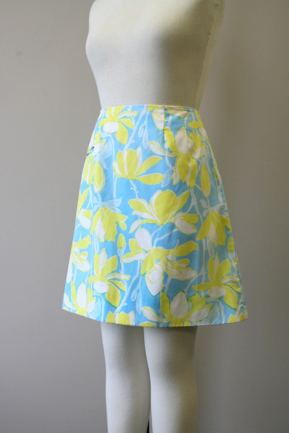 1960s Lilly Pulitzer Blue and Yellow Floral Mini … - image 5