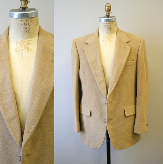 1980s Bill Blass Camel Hair Sports Coat - image 1