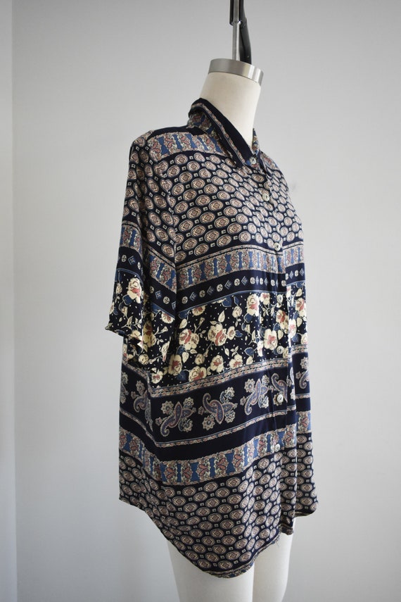 1980s Navy Printed Rayon Blouse - image 4