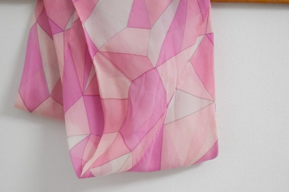 1960s Pink Geometric Chiffon Cowl Scarf - image 5