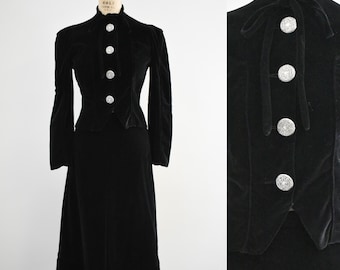 1930s/40s Louise Mulligan Black Velveteen Skirt Suit