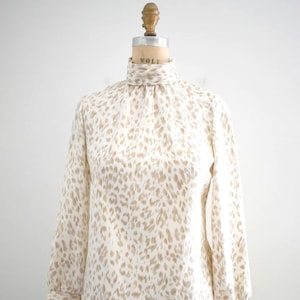 1980s Beige and Cream Leopard Print Blouse