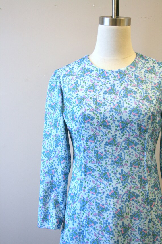 1970s Blue Printed Polyester Knit Dress - image 3