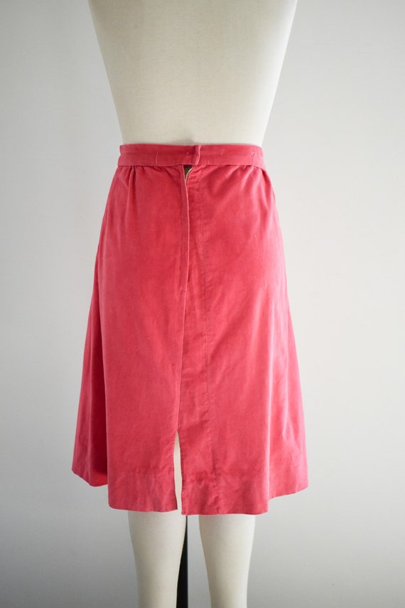 1960s Pink Cotton Velveteen Skirt - image 7