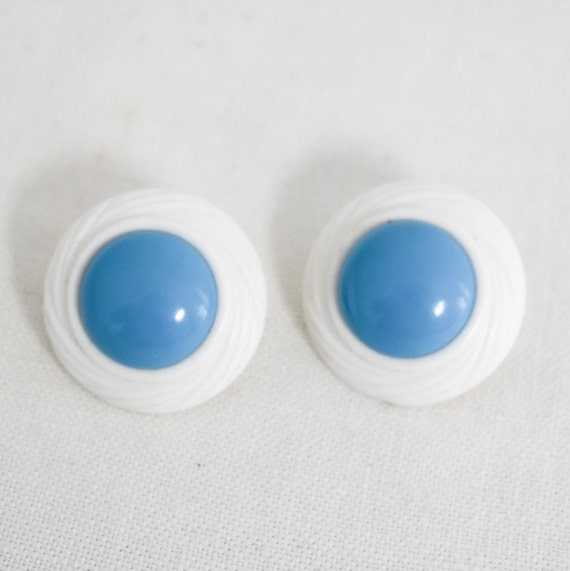 1980s Blue and White Plastic Clip Earrings