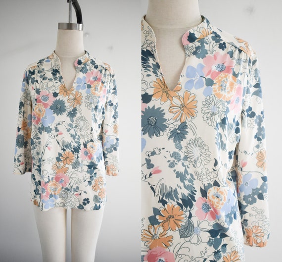 1970s Floral Knit Blouse - image 1