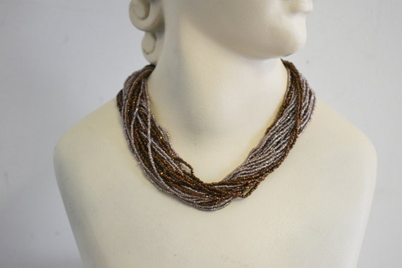 1950s Seed Bead Necklace and Knot Screw Back Earr… - image 4
