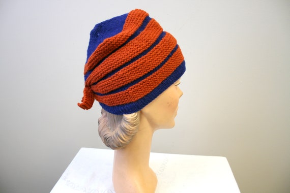 1940s Navy and Orange-Red Striped Wool Knit Hat - image 3