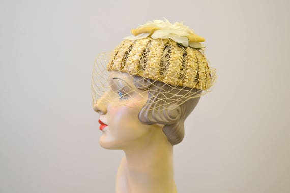 1930s Straw Hat with Silk Rose