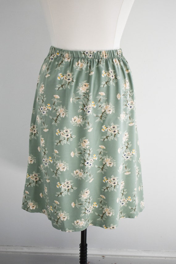 1990s Sage Green Floral Skirt - image 6