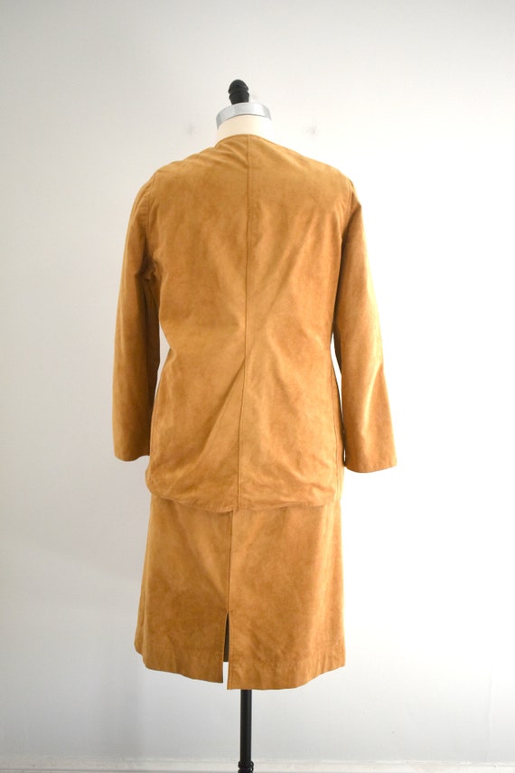 1980s Ultrasuede Jacket and Skirt Set - image 5