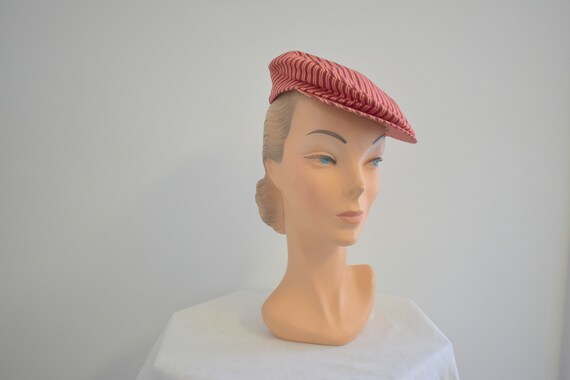 1940s/50s Red Striped Newsboy Cap - image 5
