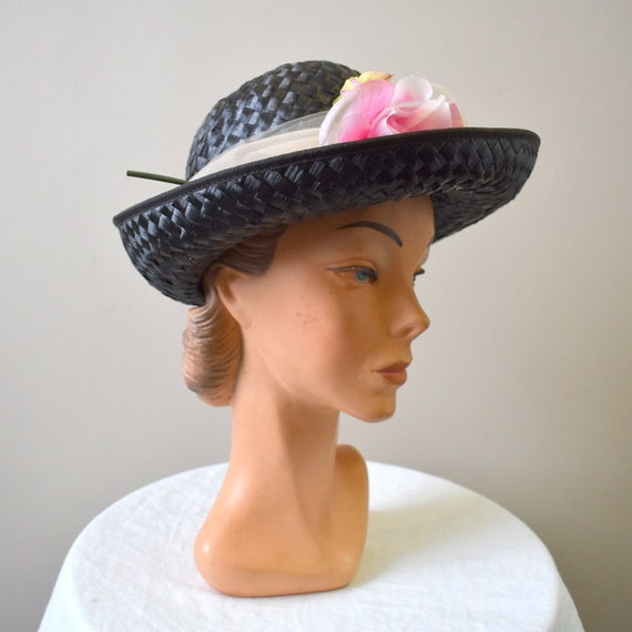 1960s Genevieve Black Straw Hat With Pink Rose - Etsy display picture 1