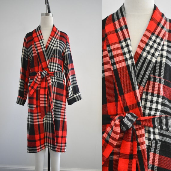 1960s Sear's Red and Black Plaid Bathrobe - image 1