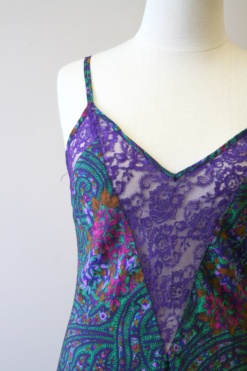 1980s Victoria/'s Secret Paisley Gown