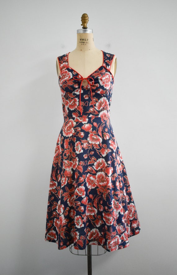 1970s Red and Navy Floral Dress - image 3