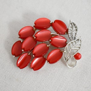 1960s Lisner Thermoset Branch Brooch